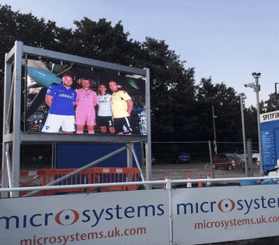 Outdoor led screens